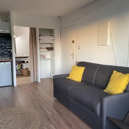 Tropical Vibes Apartment Сен Жилс ле Бен Екстериор снимка