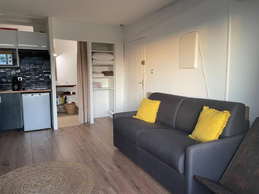 Tropical Vibes Apartment Сен Жилс ле Бен Екстериор снимка